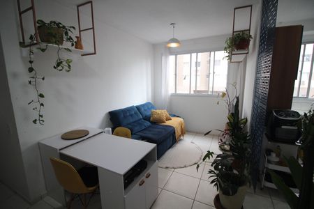 Sala de apartamento para alugar com 2 quartos, 47m² em Jk, Contagem