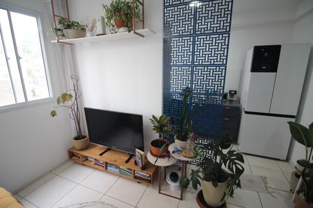 Sala de apartamento para alugar com 2 quartos, 47m² em Jk, Contagem