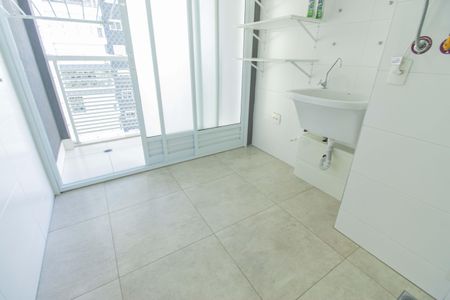 Apartamento para alugar com 140m², 3 quartos e 2 vagas Apartamento para alugar com 140m², 3 quartos e 2 vagasÁrea de Serviço