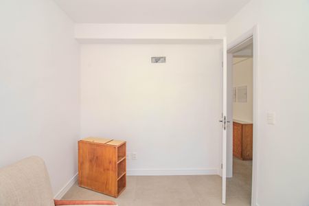 Apartamento à venda com 106m², 2 quartos e 1 vaga Apartamento à venda com 106m², 2 quartos e 1 vagaQuarto