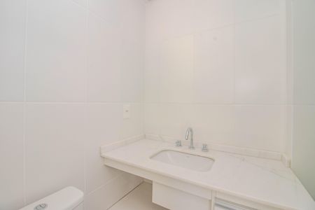 Apartamento à venda com 106m², 2 quartos e 1 vaga Apartamento à venda com 106m², 2 quartos e 1 vagaBanheiro da Suíte
