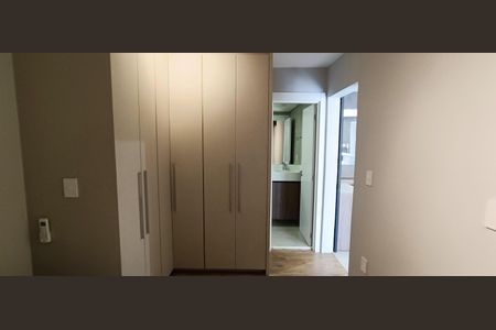 Apartamento à venda com 38m², 1 quarto e 1 vaga Apartamento à venda com 38m², 1 quarto e 1 vagaCorredor