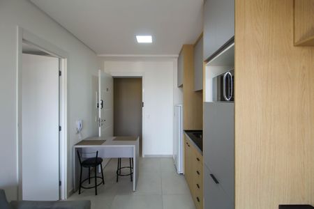 Apartamento à venda com 28m², 1 quarto e sem vaga Apartamento à venda com 28m², 1 quarto e sem vagaSala/Cozinha