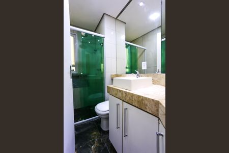 Apartamento à venda com 52m², 2 quartos e 1 vaga Apartamento à venda com 52m², 2 quartos e 1 vagaBanheiro Social