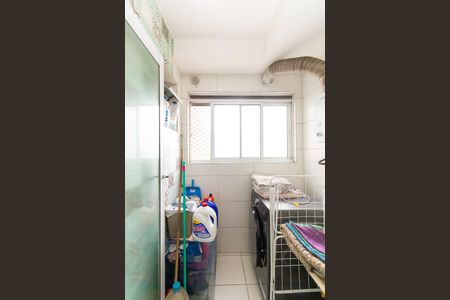 Apartamento à venda com 61m², 2 quartos e 1 vaga Apartamento à venda com 61m², 2 quartos e 1 vagaÁrea de Serviço