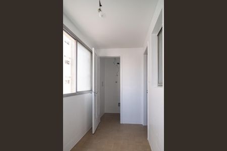 Apartamento à venda com 105m², 3 quartos e 1 vaga Apartamento à venda com 105m², 3 quartos e 1 vagaÁrea de Serviço