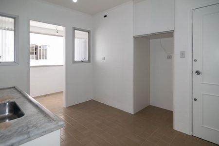 Apartamento à venda com 105m², 3 quartos e 1 vaga Apartamento à venda com 105m², 3 quartos e 1 vagaCozinha