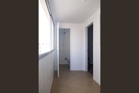 Apartamento à venda com 105m², 3 quartos e 1 vaga Apartamento à venda com 105m², 3 quartos e 1 vagaÁrea de Serviço