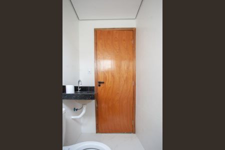 Apartamento à venda com 52m², 2 quartos e 1 vaga Apartamento à venda com 52m², 2 quartos e 1 vagaBanheiro Social