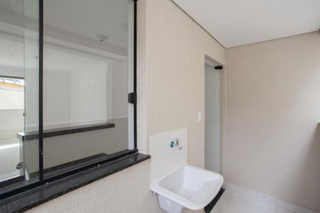 Apartamento à venda com 52m², 2 quartos e 1 vaga Apartamento à venda com 52m², 2 quartos e 1 vagaÁrea de Serviço