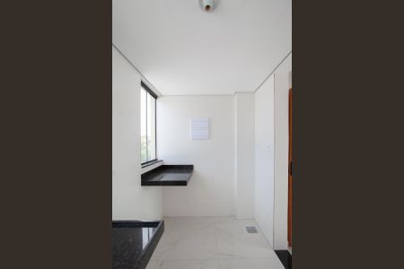 Apartamento à venda com 87m², 2 quartos e 1 vaga Apartamento à venda com 87m², 2 quartos e 1 vagaCozinha
