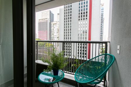 Varanda de kitnet/studio para alugar com 1 quarto, 25m² em Vila Gomes Cardim, São Paulo