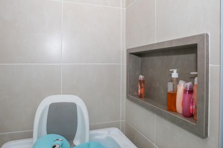 Apartamento à venda com 91m², 3 quartos e 2 vagas Apartamento à venda com 91m², 3 quartos e 2 vagasBanheiro Social