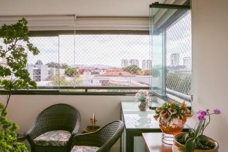 Apartamento à venda com 91m², 3 quartos e 2 vagas Apartamento à venda com 91m², 3 quartos e 2 vagasVista do Quarto 1