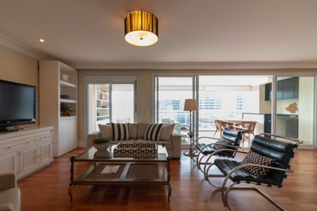 Apartamento à venda com 202m², 3 quartos e 3 vagas Apartamento à venda com 202m², 3 quartos e 3 vagasSala