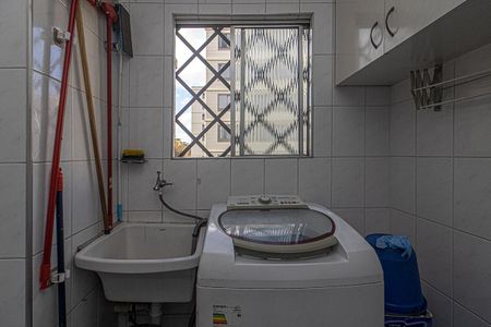 Apartamento à venda com 65m², 2 quartos e 1 vagaÁrea de Serviço