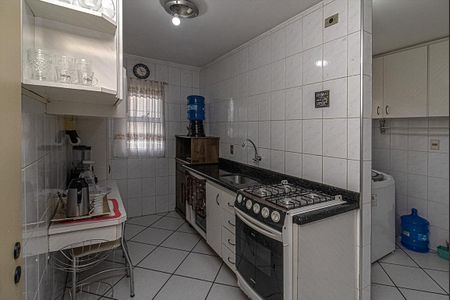 Apartamento à venda com 65m², 2 quartos e 1 vagaCozinha