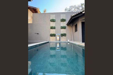 Casa à venda com 500m², 4 quartos e 3 vagas