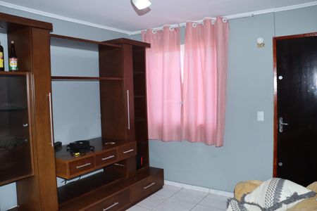 Sala de apartamento para alugar com 2 quartos, 50m² em Parque Pirajussara, Embu das Artes