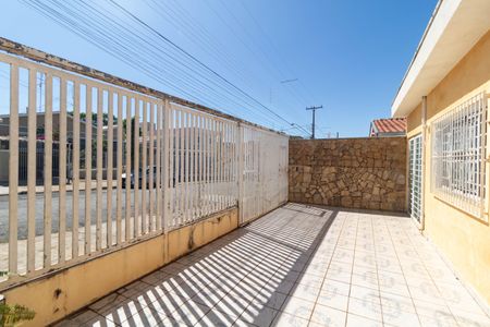 Casa à venda com 140m², 3 quartos e 2 vagasGaragem