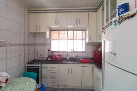 Casa à venda com 140m², 3 quartos e 2 vagasCozinha