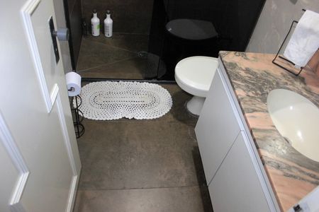 Apartamento à venda com 96m², 3 quartos e 2 vagasBanheiro Social