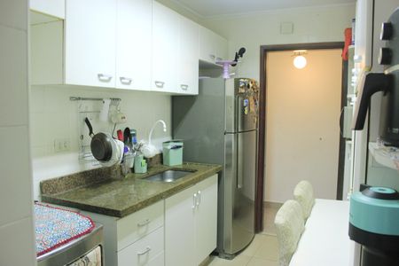 Apartamento à venda com 96m², 3 quartos e 2 vagasCozinha