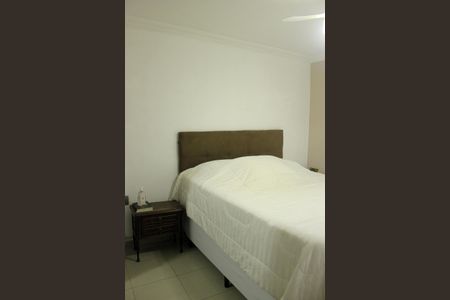 Apartamento à venda com 96m², 3 quartos e 2 vagasSuíte