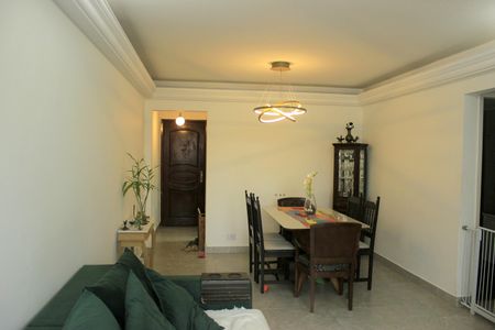 Apartamento para alugar com 96m², 3 quartos e 2 vagasSala