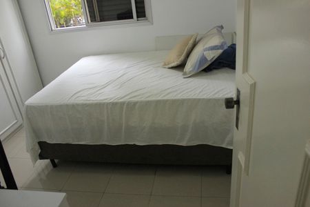Apartamento à venda com 96m², 3 quartos e 2 vagasQuarto 2