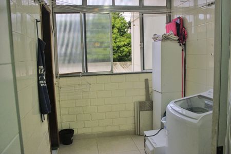 Apartamento à venda com 96m², 3 quartos e 2 vagasÁrea de Serviço