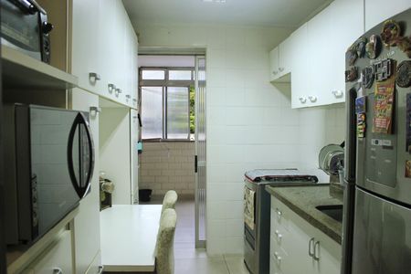 Apartamento à venda com 96m², 3 quartos e 2 vagasCozinha