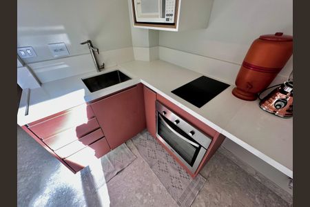 Casa à venda com 130m², 3 quartos e 1 vaga Casa à venda com 130m², 3 quartos e 1 vagaCozinha