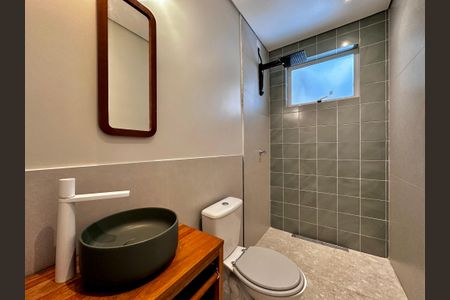 Casa à venda com 130m², 3 quartos e 1 vaga Casa à venda com 130m², 3 quartos e 1 vagaBanheiro Social 2