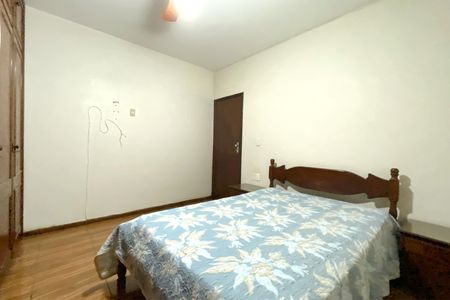 Casa à venda com 344m², 3 quartos e 2 vagas Casa à venda com 344m², 3 quartos e 2 vagasSuite 1