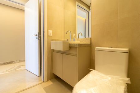 Apartamento à venda com 186m², 4 quartos e 3 vagas Apartamento à venda com 186m², 4 quartos e 3 vagasBanheiro da Suíte 1
