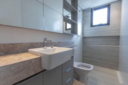 Apartamento à venda com 82m², 3 quartos e 2 vagasBanheiro Social