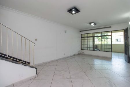 Sala de casa à venda com 2 quartos, 120m² em Vila São José, São Paulo