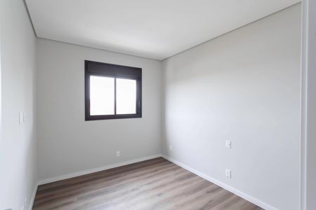 Apartamento à venda com 161m², 4 quartos e 4 vagas Apartamento à venda com 161m², 4 quartos e 4 vagasSemi suíte 1