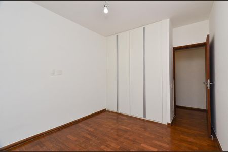 Apartamento à venda com 375m², 5 quartos e 2 vagasQuarto 3