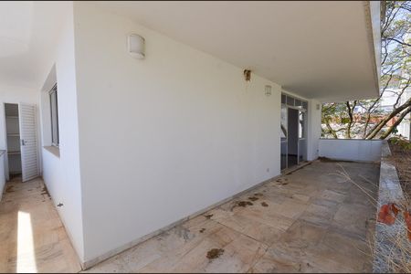 Apartamento à venda com 375m², 5 quartos e 2 vagasVaranda Sala de Estar