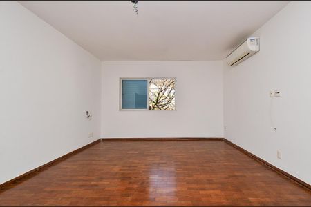 Apartamento à venda com 375m², 5 quartos e 2 vagasSuíte 3