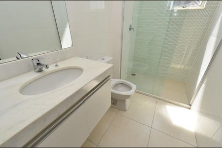 Apartamento à venda com 375m², 5 quartos e 2 vagasBanheiro Suite 1