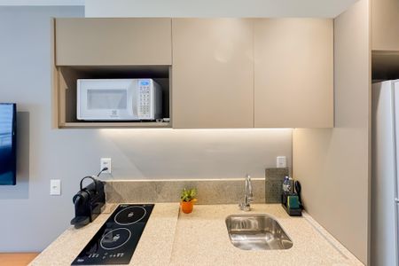 Studio à venda com 29m², 1 quarto e sem vaga Studio à venda com 29m², 1 quarto e sem vagaCozinha