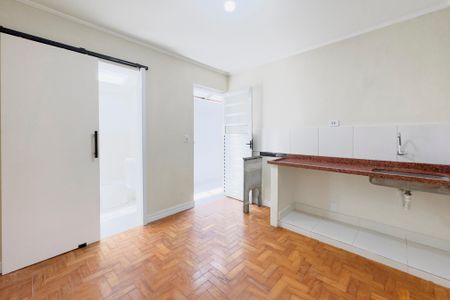 Studio para alugar com 30m², 1 quarto e 1 vaga Studio para alugar com 30m², 1 quarto e 1 vagaCozinha / Lavanderia