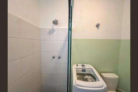 Apartamento à venda com 80m², 2 quartos e sem vaga Apartamento à venda com 80m², 2 quartos e sem vagaBanheiro 1