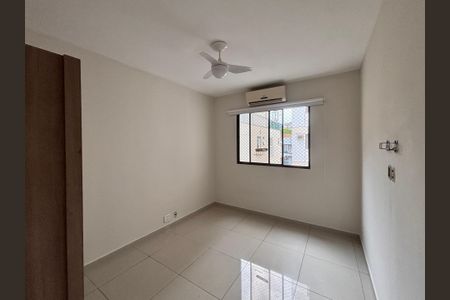 Apartamento à venda com 94m², 2 quartos e 1 vaga Apartamento à venda com 94m², 2 quartos e 1 vagaQuarto