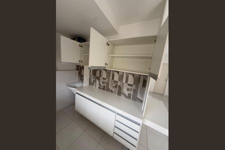 Studio à venda com 29m², 1 quarto e sem vaga Studio à venda com 29m², 1 quarto e sem vagaCozinha e Área de Serviço
