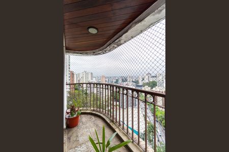 Apartamento para alugar com 4 quartos, 175m² em Vila Andrade, São Paulo