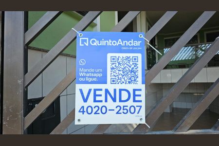 Casa à venda com 247m², 5 quartos e 2 vagas Casa à venda com 247m², 5 quartos e 2 vagasPlaca